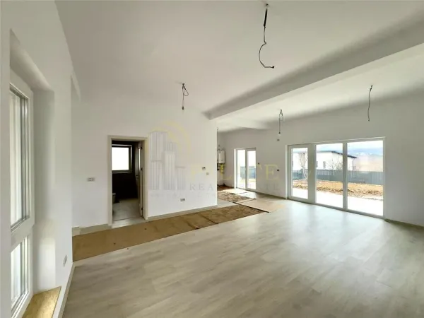 Casă 4 camere Valea Lupului - poza 15