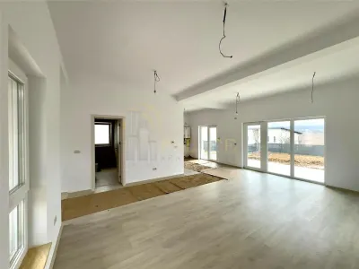 Casă 4 camere Valea Lupului - poza 15