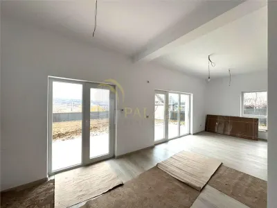 Casă 4 camere Valea Lupului - poza 20