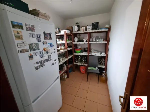 Casă 6 camere Nazna - poza 12