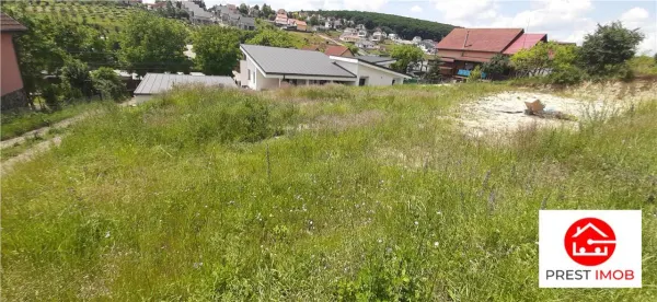 Teren Sâncraiu de Mureș - poza 1