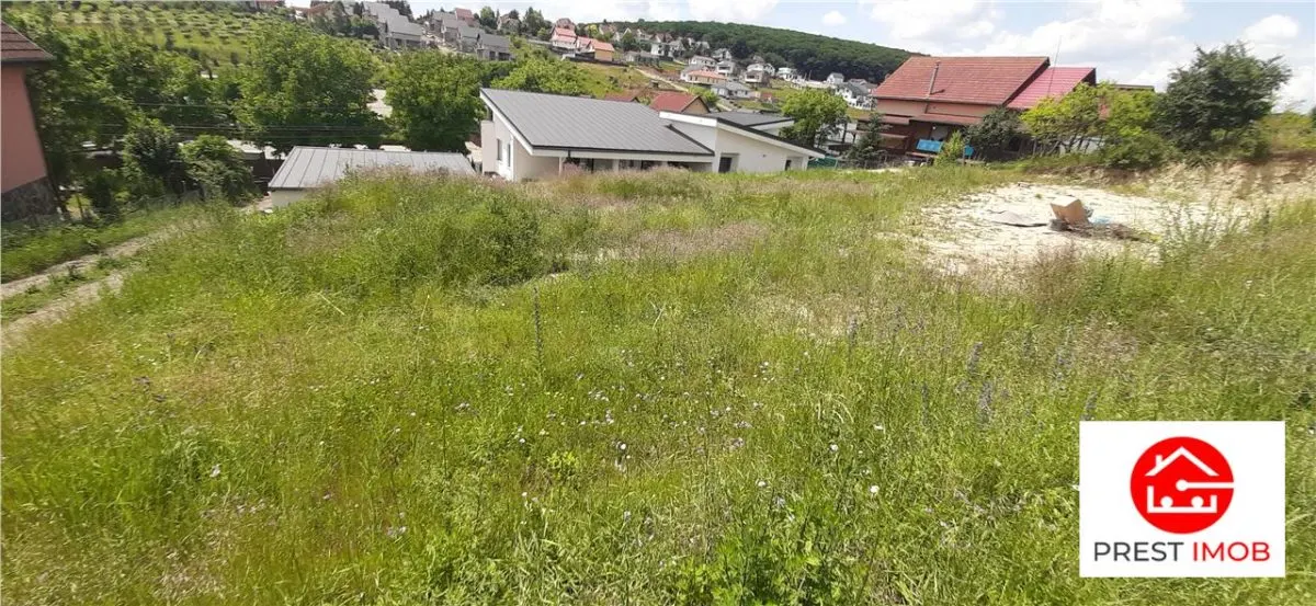 Teren Sâncraiu de Mureș - poza 1