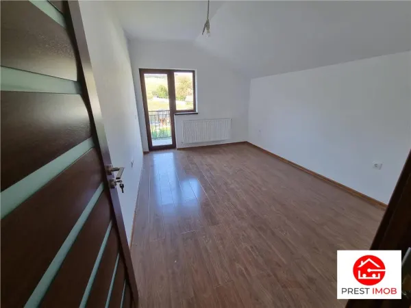 Casă 4 camere Sângeorgiu de Mureș - poza 8