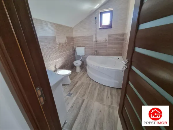 Casă 4 camere Sângeorgiu de Mureș - poza 10