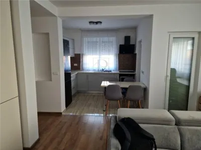 Apartament 3 camere Dumbrăvița - poza 2