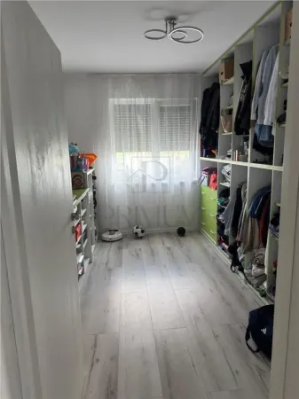 Casă 4 camere Moșnița Nouă - poza 4