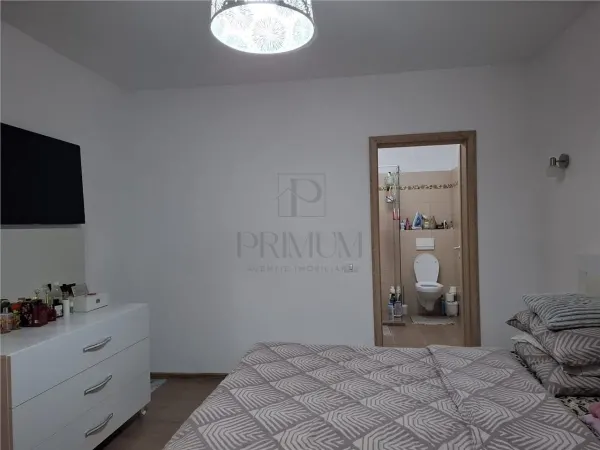 Casă 4 camere Moșnița Veche - poza 9