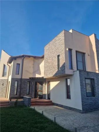 Casă 6 camere Moșnița Nouă - poza 3