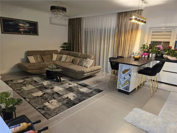 Apartament 3 camere Dumbrăvița - poza 2