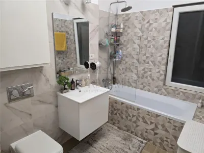 Apartament 3 camere Dumbrăvița - poza 13