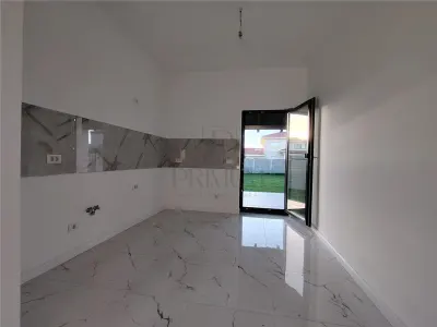 Casă 3 camere Moșnița Nouă - poza 6