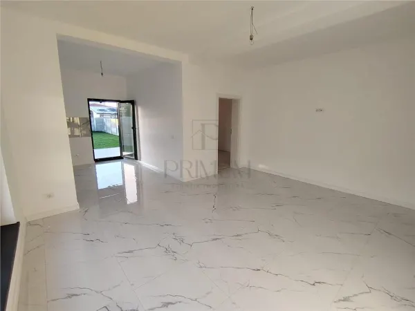 Casă 3 camere Moșnița Nouă - poza 7