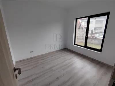 Casă 5 camere Moșnița Nouă - poza 2