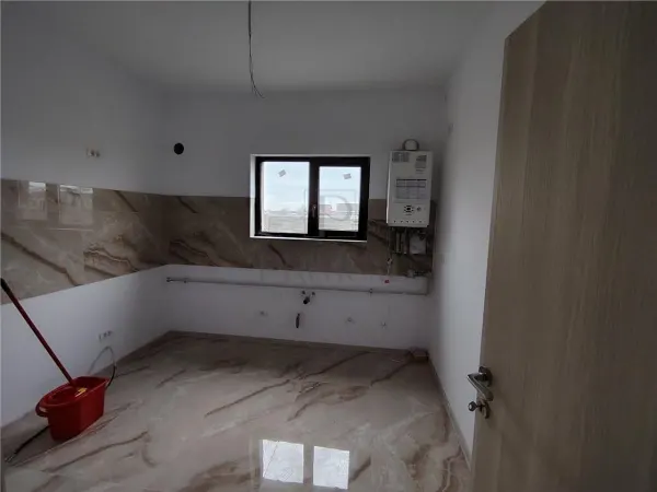 Casă 5 camere Moșnița Nouă - poza 4