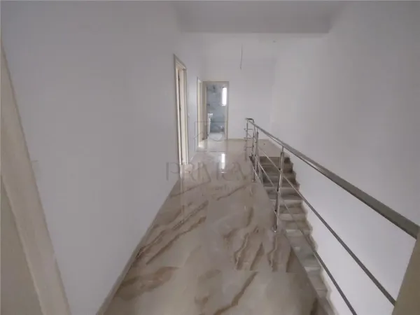Casă 5 camere Moșnița Nouă - poza 8