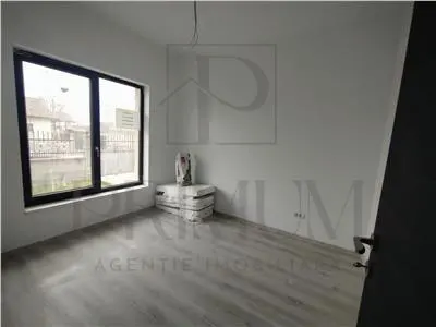 Casă 5 camere Moșnița Nouă - poza 9