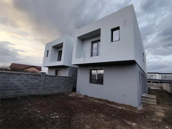 Casă 5 camere Urseni - poza 4