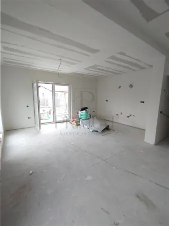 Casă 5 camere Urseni - poza 9