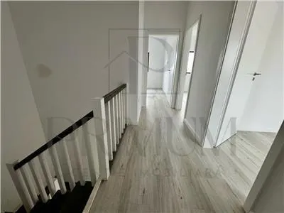 Casă 4 camere Moșnița Nouă - poza 2