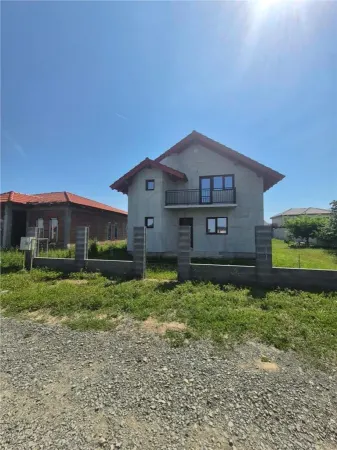 Casă 5 camere Moșnița Nouă - poza 1