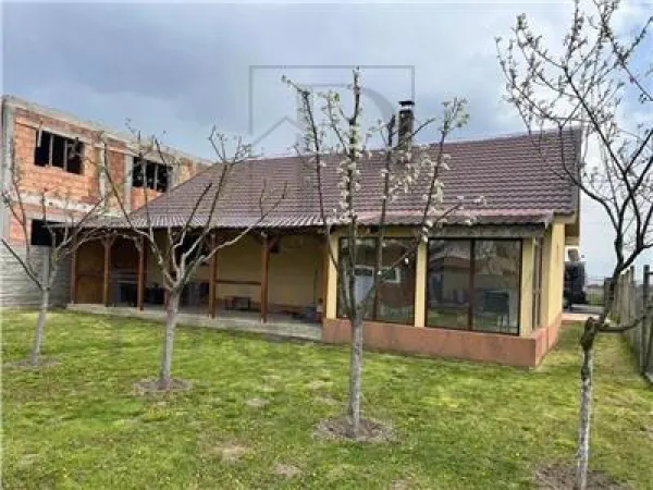 Casă 3 camere Moșnița Nouă - poza 4