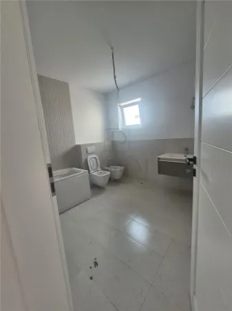 Casă 5 camere Moșnița Nouă - poza 14
