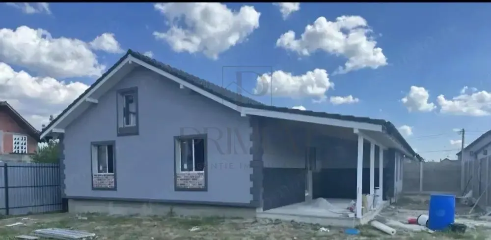 Casă 4 camere Sânmihaiu Român - poza 1