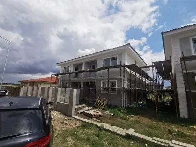 Casă 5 camere Moșnița Nouă - poza 2