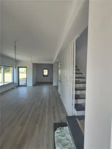 Casă 3 camere Moșnița Nouă - poza 13