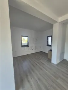 Casă 3 camere Moșnița Nouă - poza 16