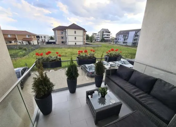 Apartament 3 camere Dumbrăvița - poza 9