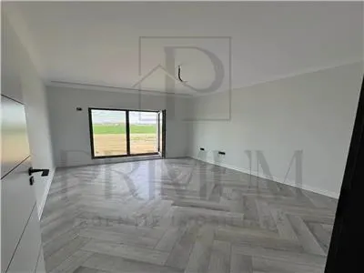 Casă 4 camere Moșnița Nouă - poza 6