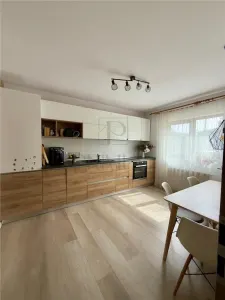 Casă 3 camere Moșnița Nouă - poza 4