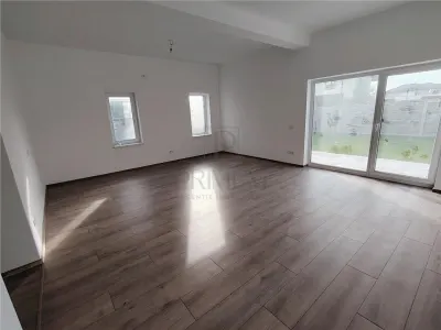 Casă 4 camere Moșnița Nouă - poza 5