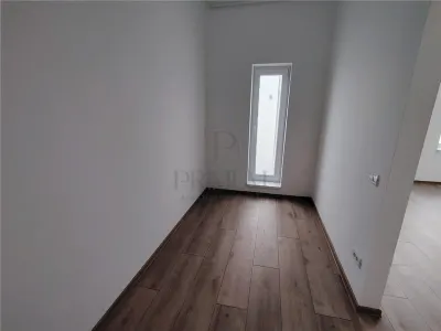 Casă 4 camere Moșnița Nouă - poza 10