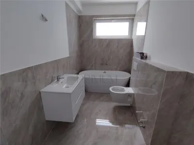 Casă 4 camere Urseni - poza 8