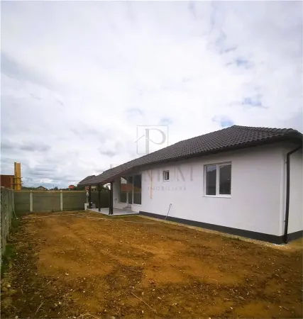 Casă 4 camere Șag - poza 2