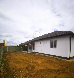 Casă 4 camere Șag - poza 2