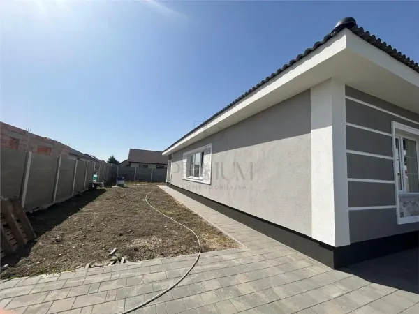 Casă 4 camere Sânmihaiu Român - poza 3
