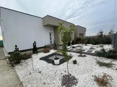 Casă 3 camere Moșnița Nouă - poza 10
