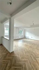 Casă 5 camere Dumbrăvița - poza 12