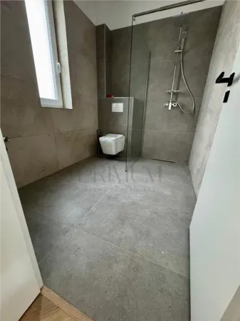 Casă 5 camere Dumbrăvița - poza 9