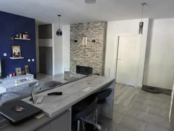 Apartament 3 camere Dumbrăvița - poza 4