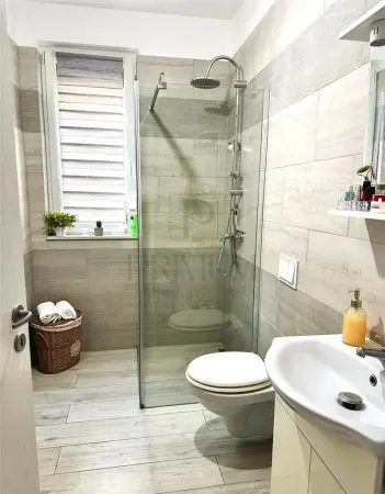 Apartament 3 camere Dumbrăvița - poza 8