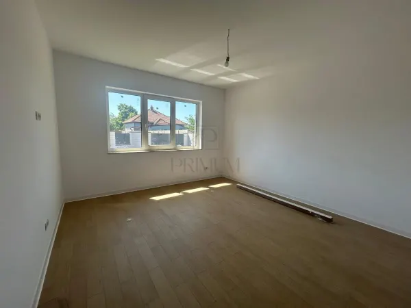 Casă 4 camere Utvin - poza 3