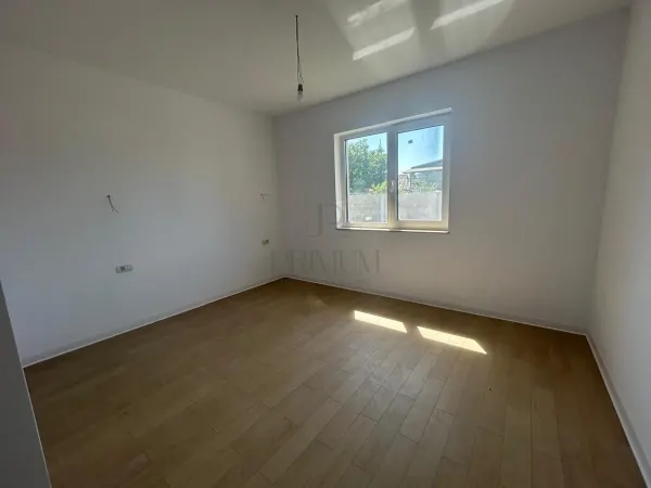 Casă 4 camere Utvin - poza 4