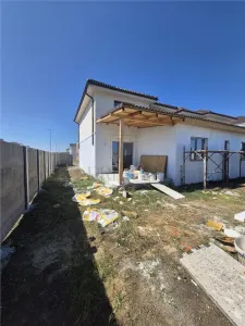Casă 4 camere Moșnița Nouă - poza 6