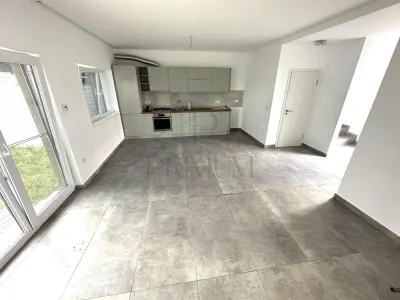 Casă 3 camere Dumbrăvița - poza 8