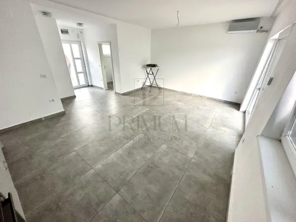 Casă 3 camere Dumbrăvița - poza 10