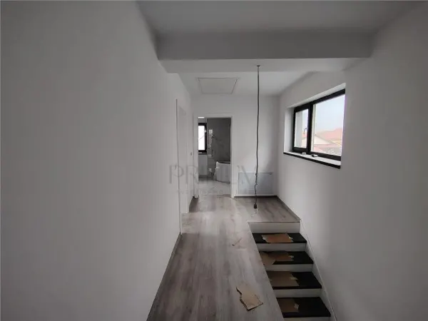 Casă 3 camere Moșnița Nouă - poza 8
